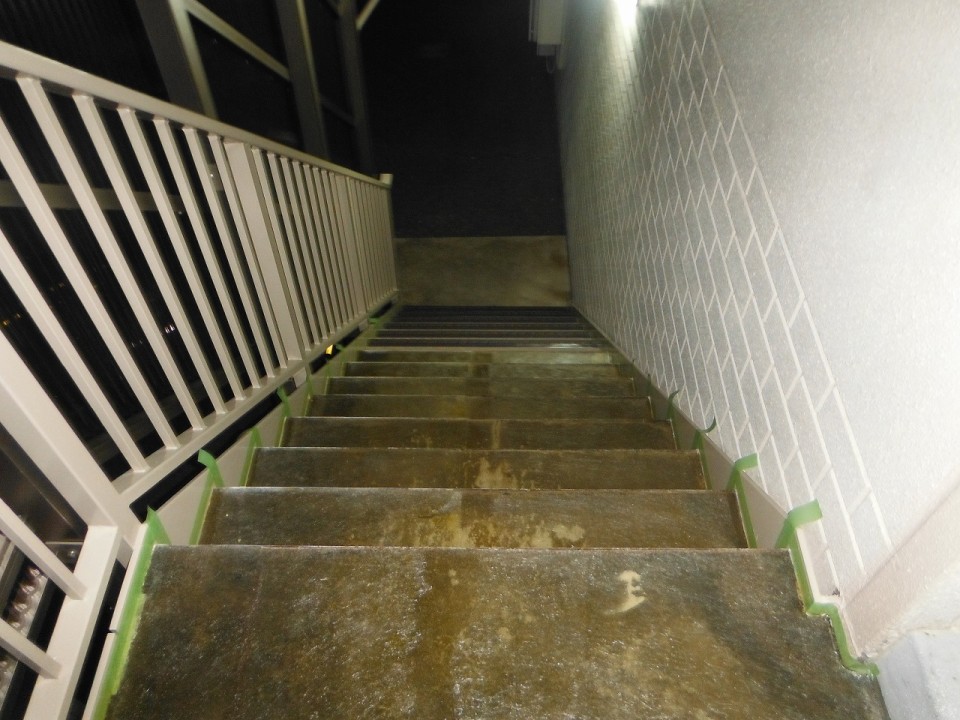 アパートの階段防水工事